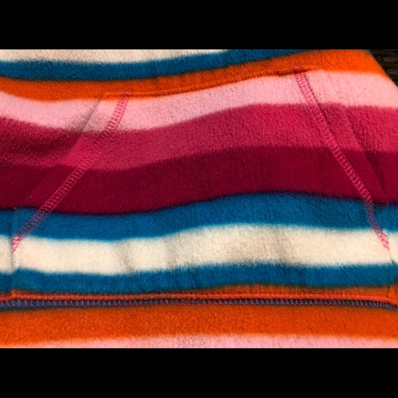 The Children’s Place Hooded Fleece Top - Picture 5 of 7